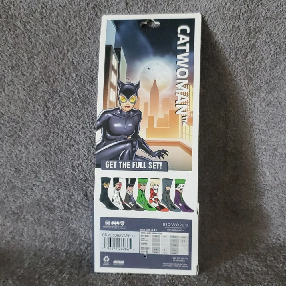 Catwoman Socks Bioworld - Picture 2 of 5